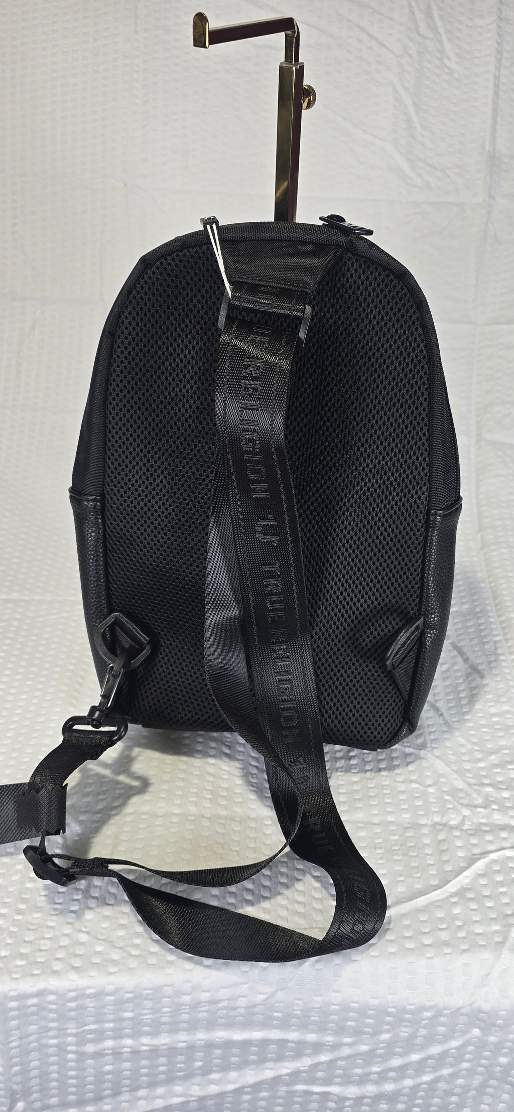True religion river Sling bag
