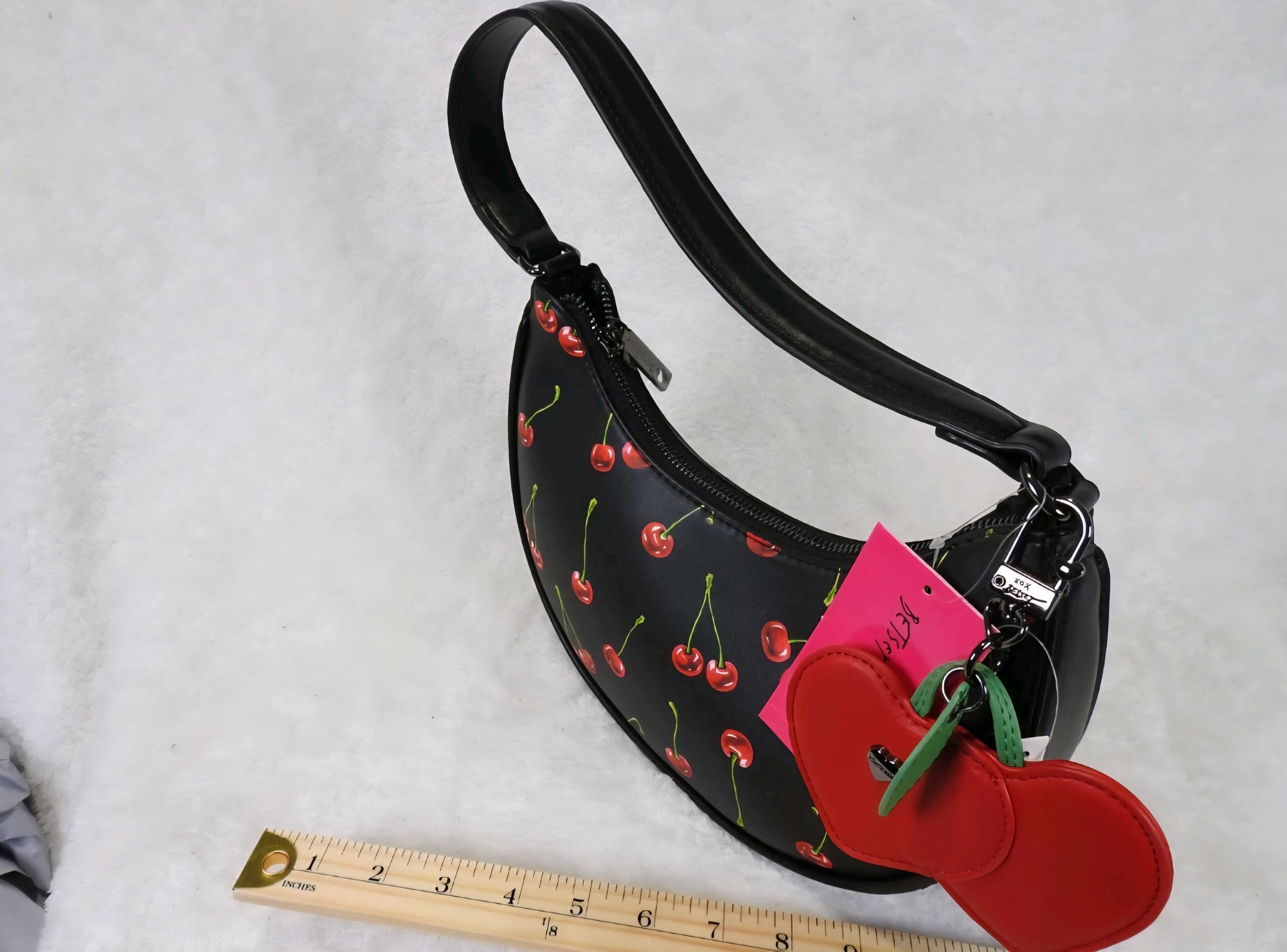 Betsey Johnson xonorthy